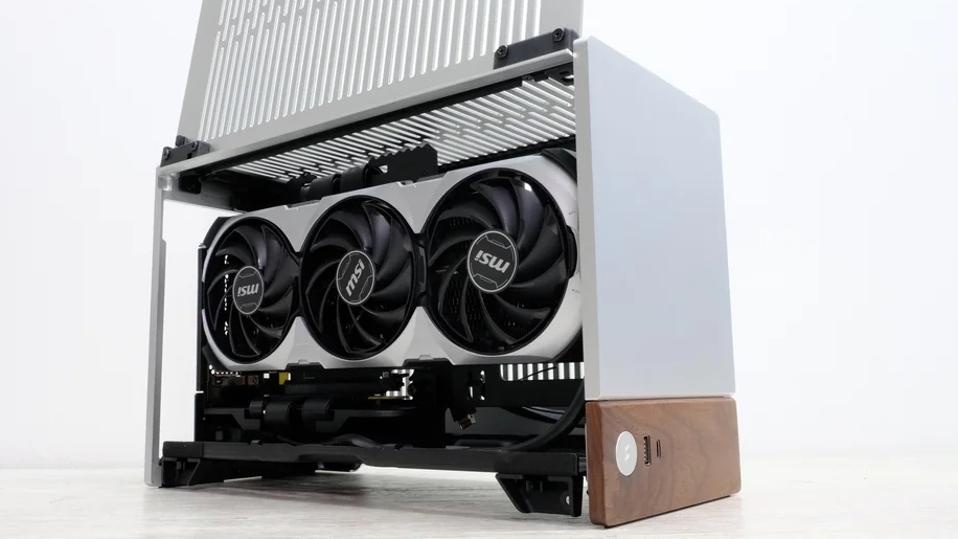 RTX 5090