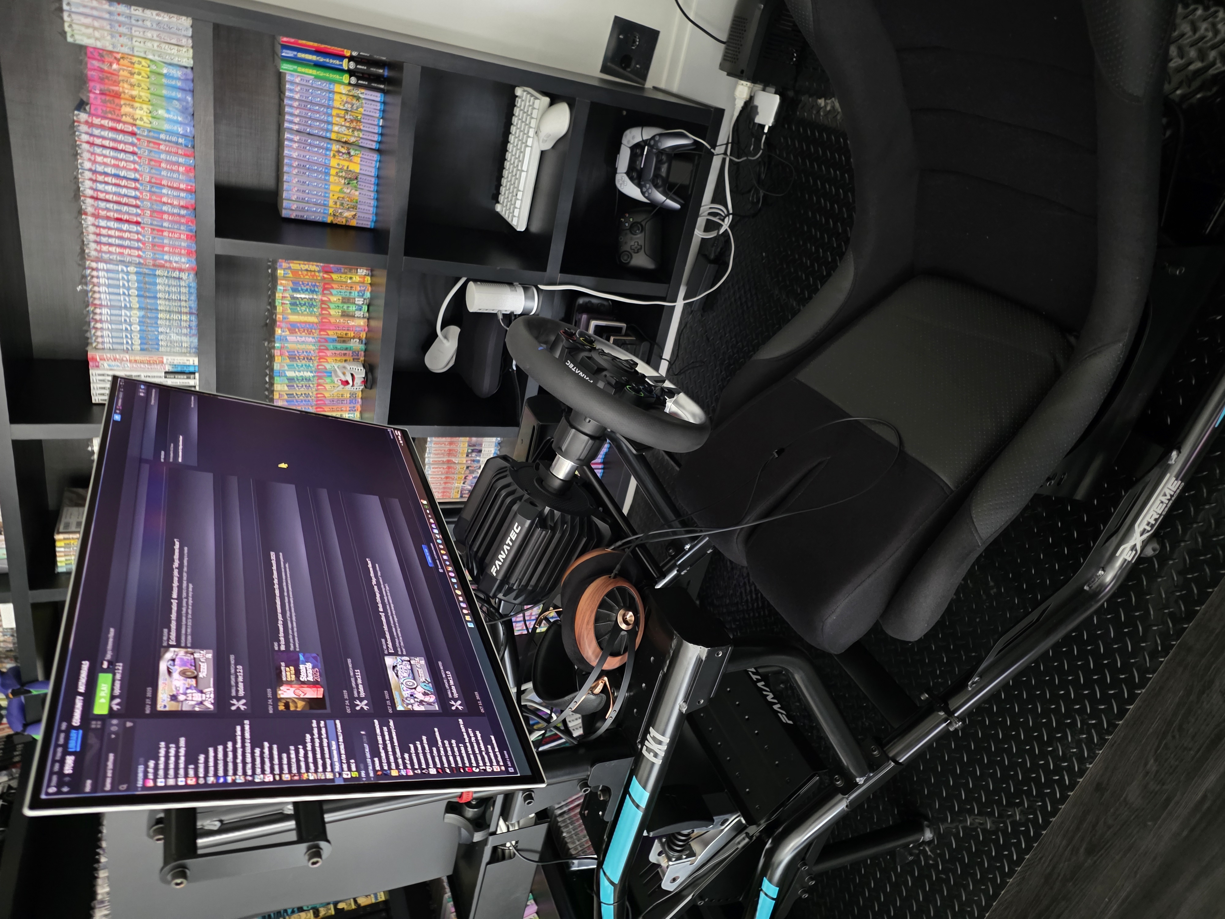 O monitor ligado com a vista do piloto